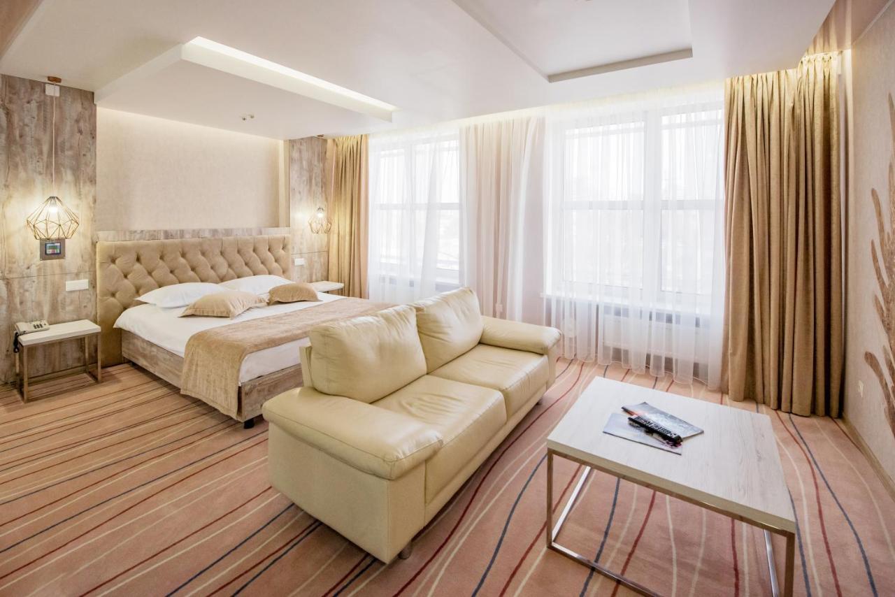 Hotel Palladium Odessa Buitenkant foto