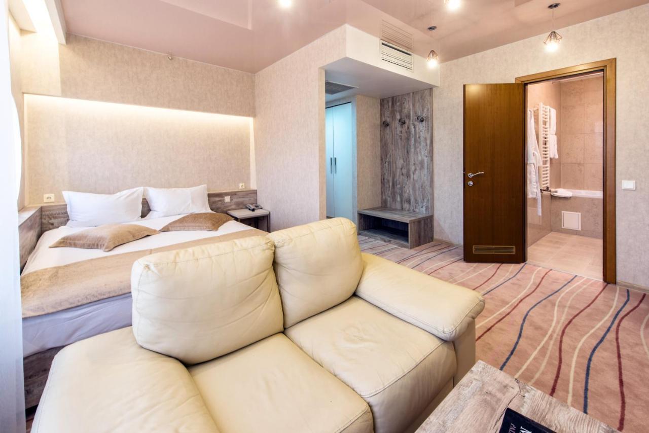 Hotel Palladium Odessa Buitenkant foto